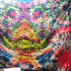 giant tie dye smiley cat